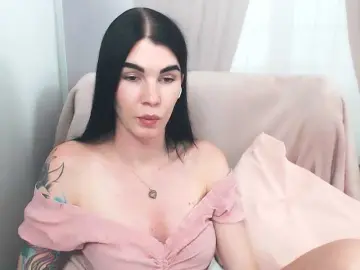 SofiaBrunett  live sex cam