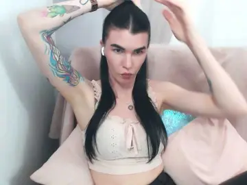 SofiaBrunett  live sex cam