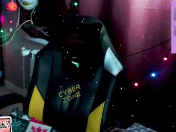 Alicepussy  live sex cam