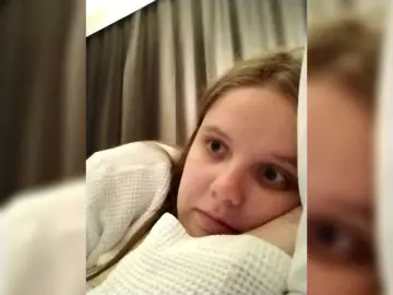 Alicepussy  live sex cam
