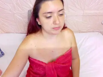 Kinky-redhead18  live sex cam