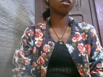 Lydia11  live sex cam