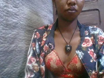 Lydia11  live sex cam