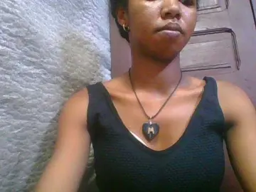 Lydia11  live sex cam