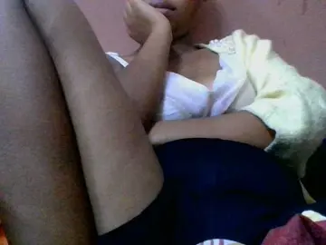 Lydia11  live sex cam