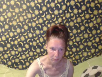 Moon-energy  live sex cam