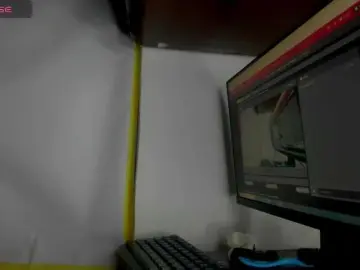 Nentia-horny  live sex cam