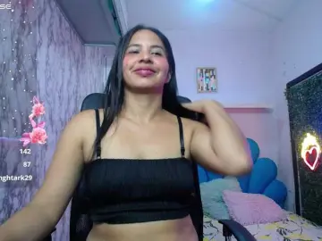 Nicol-ross19  live sex cam