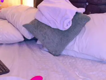 Vanity-wild  live sex cam