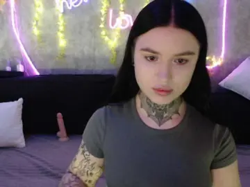 BitchLovers  live sex cam