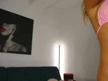 IzzyBelle  live sex cam