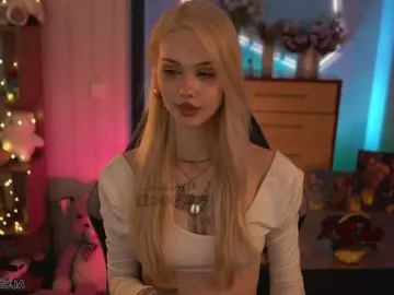 ManiFreyja  live sex cam