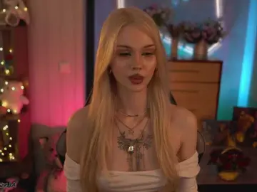 ManiFreyja  live sex cam