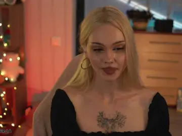 ManiFreyja  live sex cam