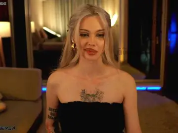 ManiFreyja  live sex cam