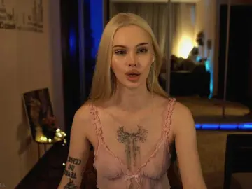 ManiFreyja  live sex cam