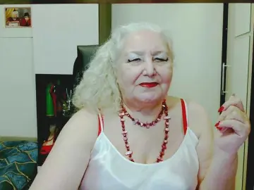 Grannywants  live sex cam