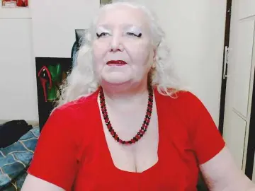 Grannywants  live sex cam
