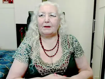Grannywants  live sex cam