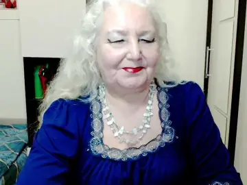 Grannywants  live sex cam