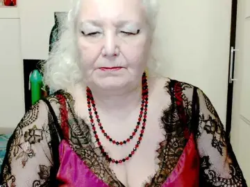 Grannywants  live sex cam