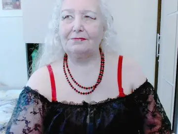 Grannywants  live sex cam