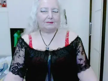 Grannywants  live sex cam