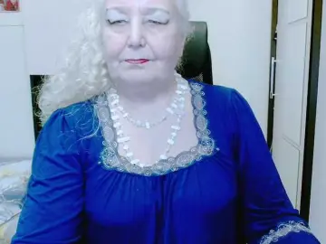 Grannywants  live sex cam