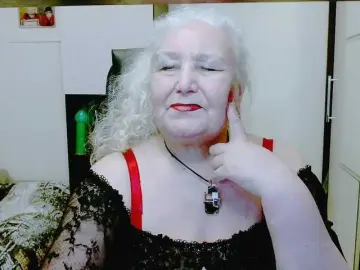 Grannywants  live sex cam