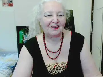 Grannywants  live sex cam