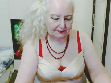 Grannywants  live sex cam