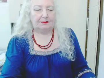 Grannywants  live sex cam