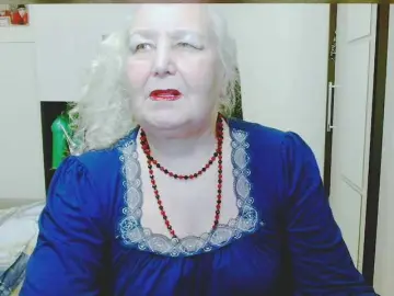 Grannywants  live sex cam
