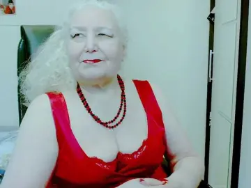 Grannywants  live sex cam