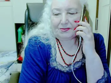 Grannywants  live sex cam