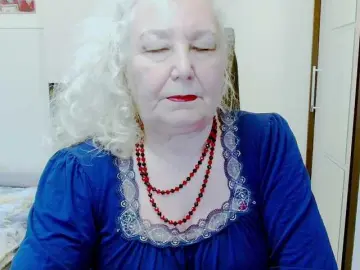 Grannywants  live sex cam