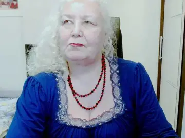 Grannywants  live sex cam