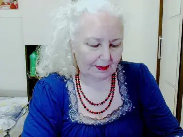 Grannywants  live sex cam