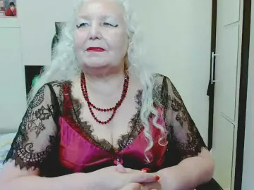 Grannywants  live sex cam