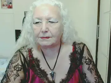 Grannywants  live sex cam
