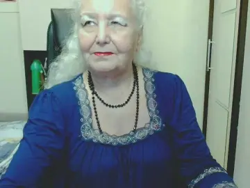 Grannywants  live sex cam