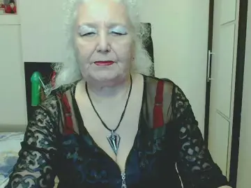 Grannywants  live sex cam