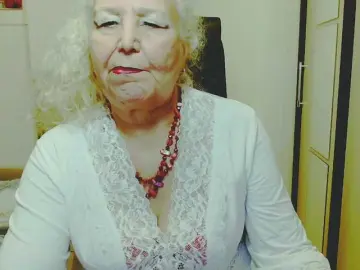 Grannywants  live sex cam
