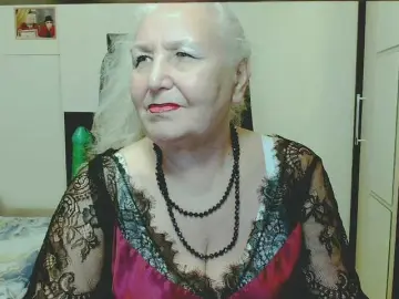 Grannywants  live sex cam
