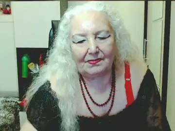 Grannywants  live sex cam