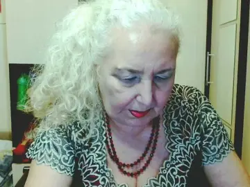 Grannywants  live sex cam