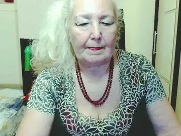Grannywants  live sex cam