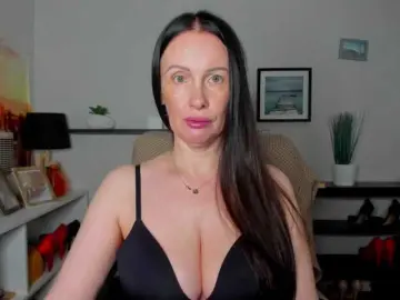 VelvetJasmine  live sex cam