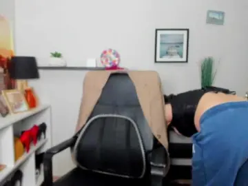 VelvetJasmine  live sex cam