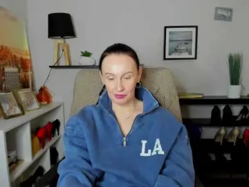 VelvetJasmine  live sex cam